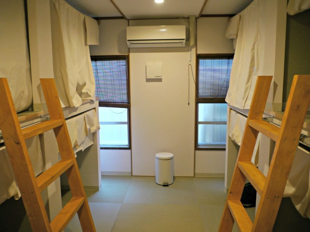 J-Hoppers Hiroshima Guesthouse Exterior foto