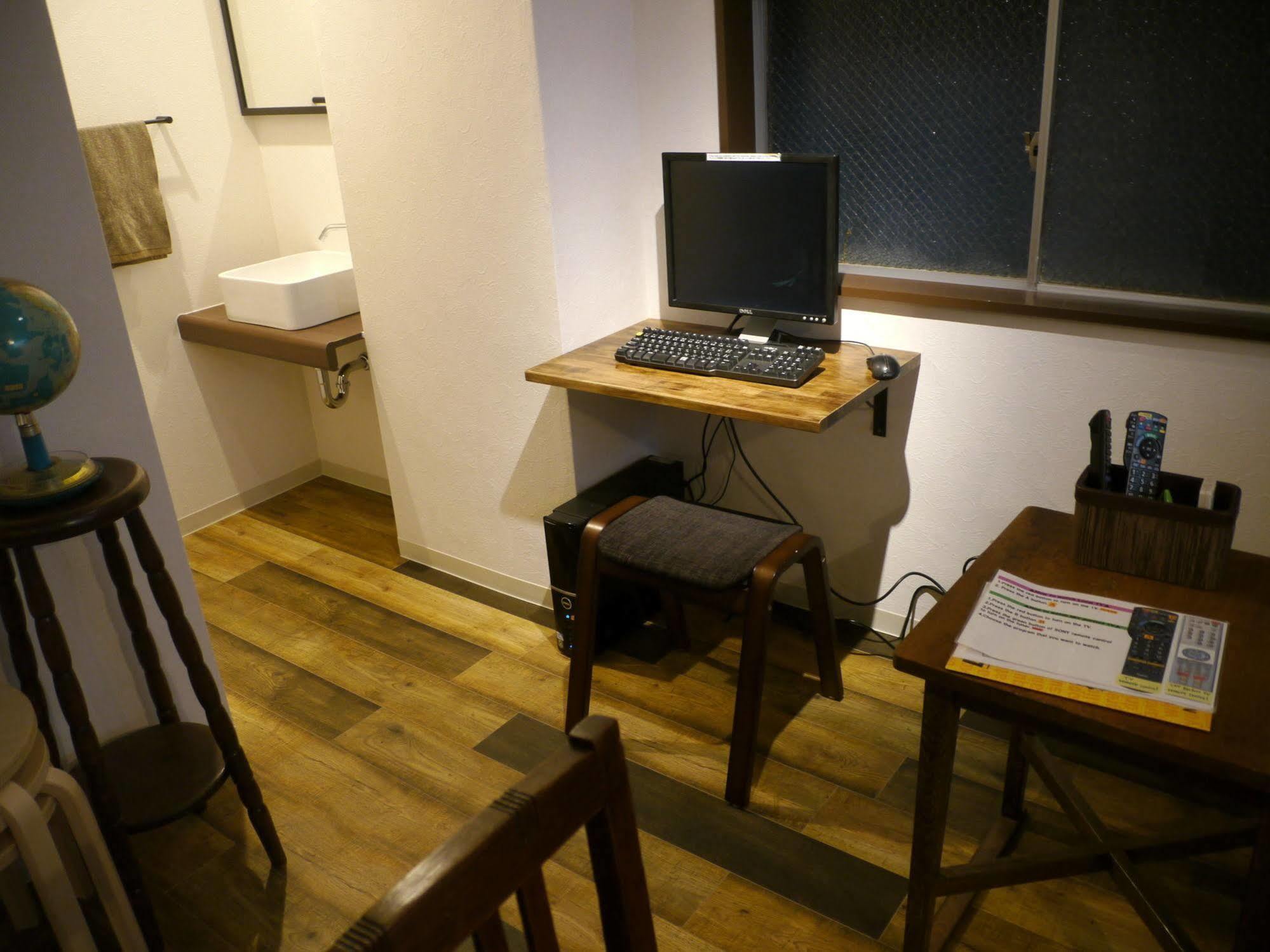 J-Hoppers Hiroshima Guesthouse Exterior foto