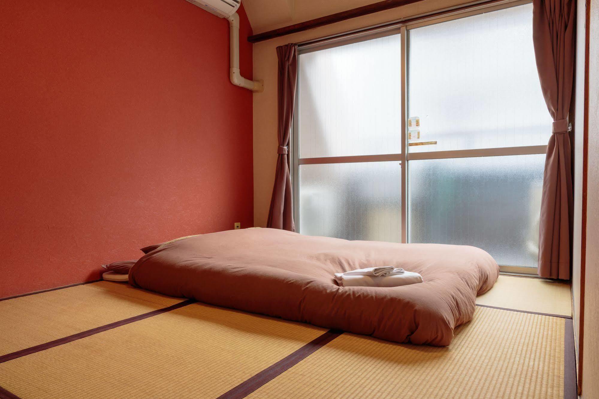 J-Hoppers Hiroshima Guesthouse Exterior foto